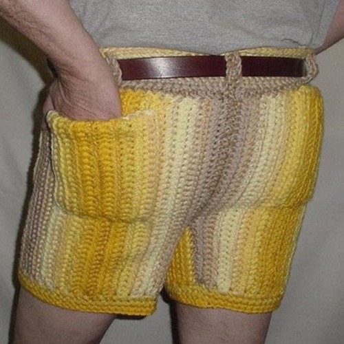 randomitemdrop:Item: pair of yellow crocheted men’s shorts, mid-thigh length: +3 on all Bluff checks
