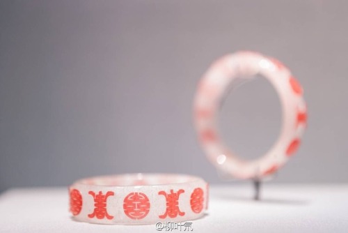 dressesofchina: Qing-dynasty bangles at the Forbidden Palace