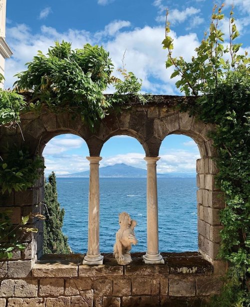 arjuna-vallabha:Mount Vesuvius view from Villa Astor, Sorrento, Italy