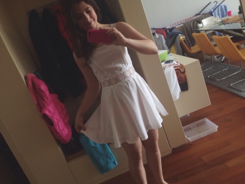 doctorswiftieofillea: areweoutofthewoodsyetgreat: Twinning with Catastrophe TAKE A MOMENT TO SEE DAN