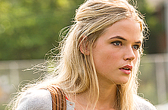 trinitybit:  Carrie | 1976, 2013 