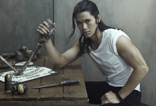 one-time-i-dreamt:libertinem:one-time-i-dreamt:Remember Booboo Stewart (Seth from Twilight)? You rea