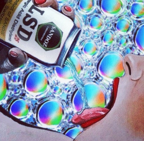 acidic-violet:  eat-me-a1ive:  Eat Me A†ive    Grunge ☁ Cocaine ✞ PUSSY$ 