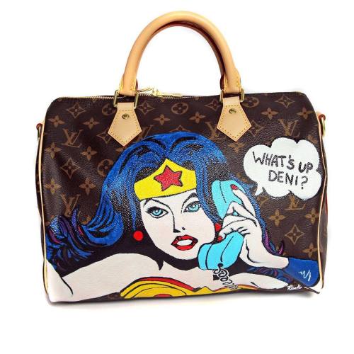 What&rsquo;s Up ? this Vuitton Speedy is so Adorable ! For more Amazing Artworks check out our w