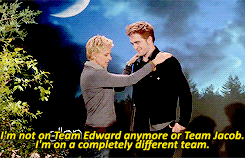 elizabetolsen:  HAPPY BIRTHDAY, ELLEN DEGENERES! 