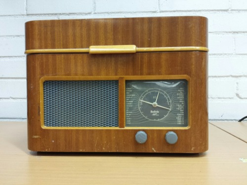 SRA / L.M Ericsson Radiola Duett 2526V Tube Receiver With Garrard Model S Record Player, 1952