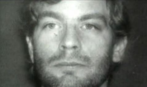 lovelyloathsome:“Mr. Dahmer did not feel as though these people were dead because he was still relat