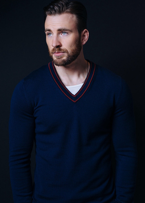 chrisevansedits:Chris Evans official TIFF portrait, 2014.