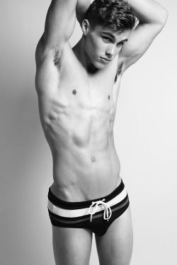 fazmeutipo:  Jon Herrmann by Dustin Mansyur &amp; Marc Sifuentes