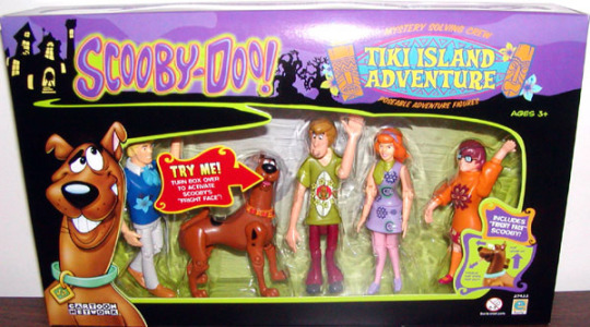 Tiki Island figures (2nd pic from ebay user vitorsells7117) #scooby doo#scoobert doo#shaggy rogers#velma dinkley#daphne blake#fred jones#gen misc#promotional material#merchandise#toys#variant#casual#multi#q