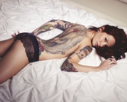 i-dream-of-inked-babes:  Source:Sexy Inked