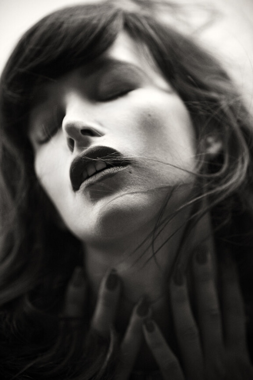 angeldelatierra:  Paz De La Huerta for THAT Magazine 