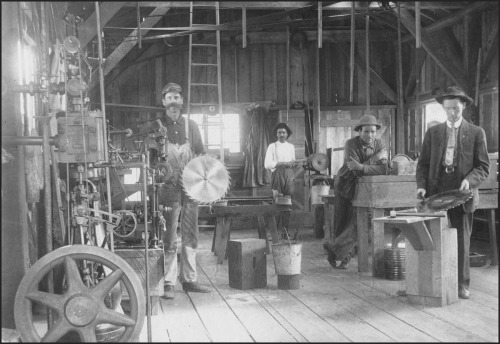 Today’s #WorkerWednesday post brings us inside the tool room of the Hoopes Brothers & Darlington