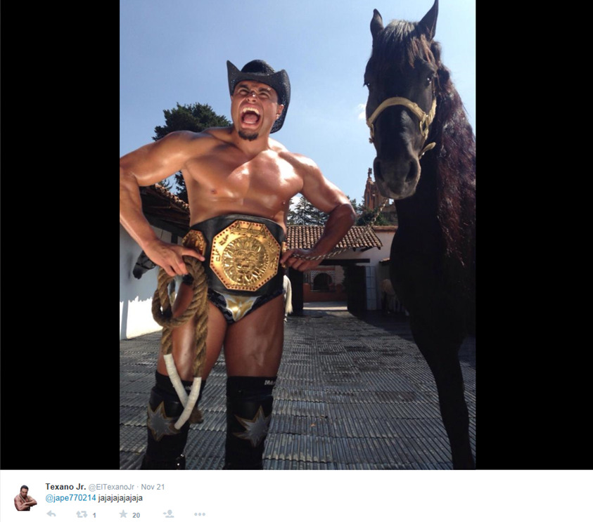 a-luchadork:  Contender for greatest photo ever? I think so.