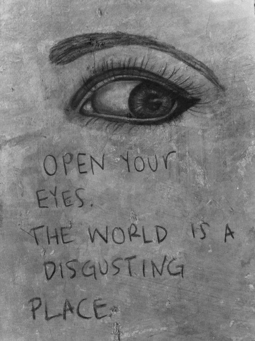 sicklysatisfied:  Untitled on We Heart Ithttp://weheartit.com/entry/115426483/via/Shirobara