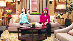 tatianamaslanydaily:  ‘Clone Therapy’ with Tatiana Maslany [x] 