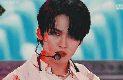 LEE KNOW ✧ 自神 (스스로 ‘자’, 귀신 ‘신’) Ending Fairy