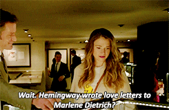ladyofglencairn:  Liza, are you a Hemingway fan?