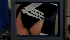 malefistache-swan3ills:  Emma accidentally brings the wrong tape to the station.