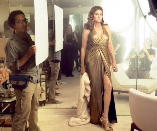 itsjuicyriot: joshnumbilin: eventextraordinaire: Caitlyn Jenner // Vanity Fair July 2015 (x) This wo