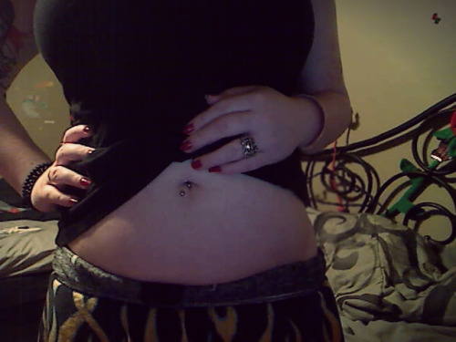 Healed belly button piercing. :D