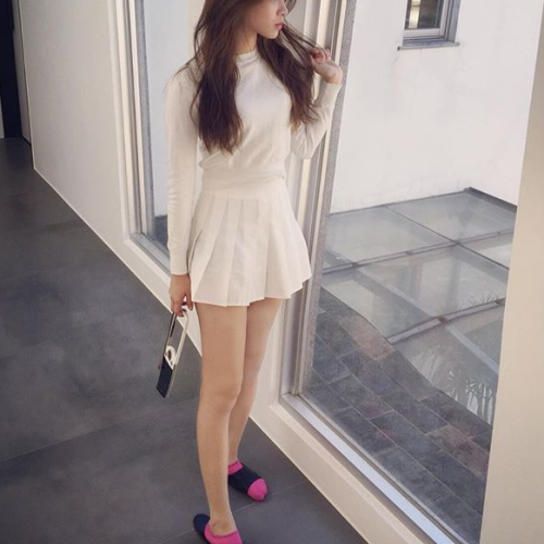 localerotics: Walking towards the airport check-in counter, that was where I met Serene after our lo