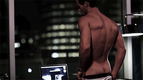thepoetandthedreamer:  If you can’t tell, I love ass. 