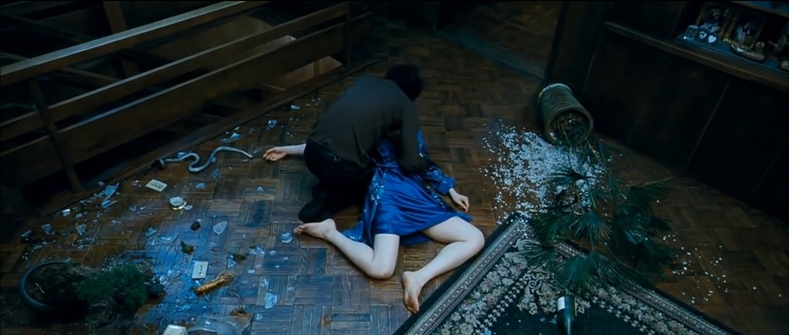 sympathyforladysnowblood-deacti:Happy birthday, Tae-ju. Thirst (2009), Park Chan-wook