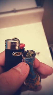 blowmelikekushhh:  My Bic Pic