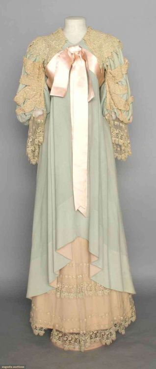 ~WOOL LACE MORNING GOWN, c. 1895 Blue flannel w/ chemical lace trim, pink silk sash~