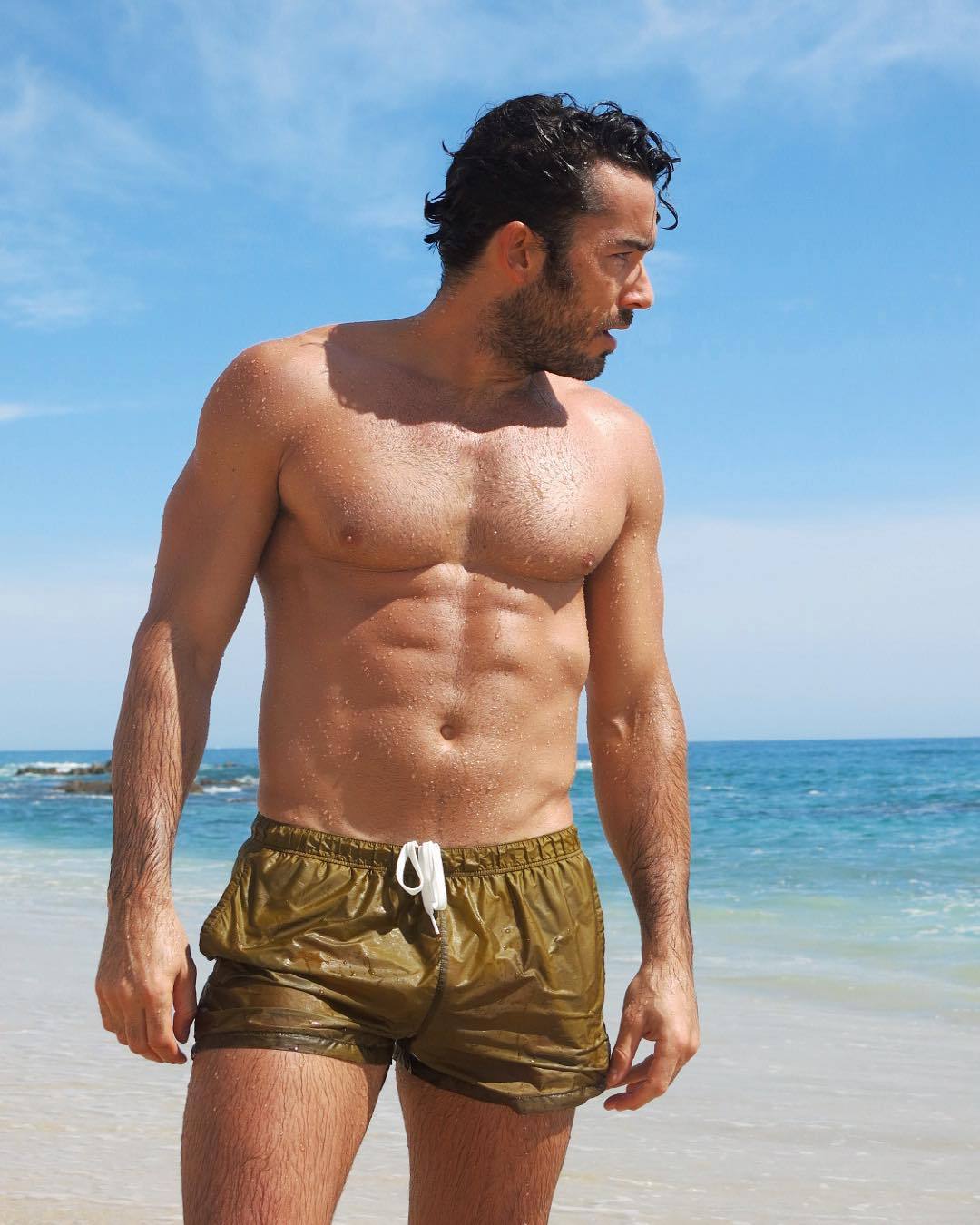 Aaron Diaz