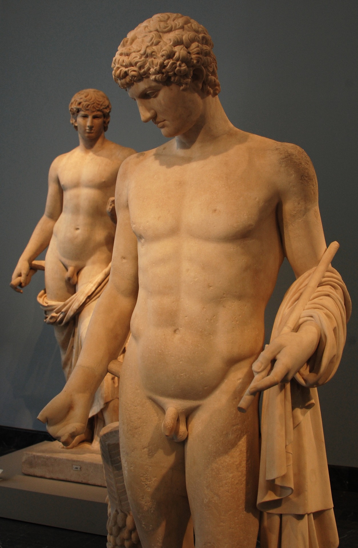 tivoli2: Marble beauties in Altes Museum, Berlin Photo by Tivoli   tivoli2.tumblr.com