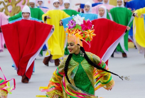 everythingcentralasia:  Kazakh dancers at the spring festival of Nowruz in Astana, Kazakhstan. (x) (