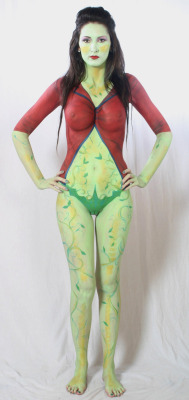 -koios:  Poison ivy body paint job 