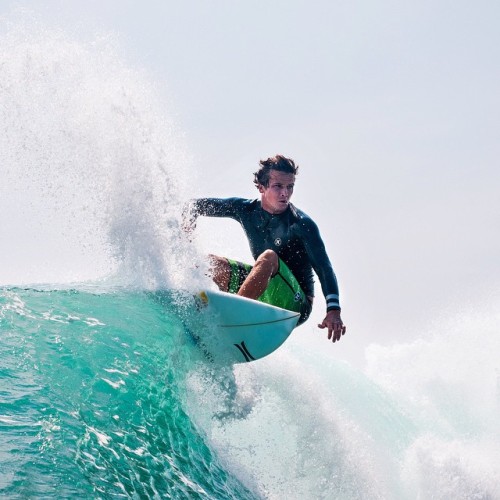 sonsofkerouac:    Get up to speed…Photo/Caption: Hurley