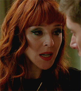 Rowena + Booping Dean’s Nose 