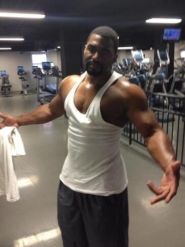 zamnzaddyyy:  Love Mature Black Men Follow: ZamnZaddyyy.Tumblr.com Peep the archives