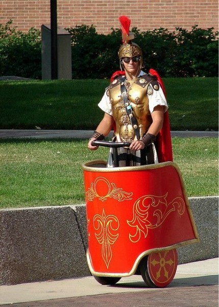 kaching:If you’re going to ride a Segway, ride it like this