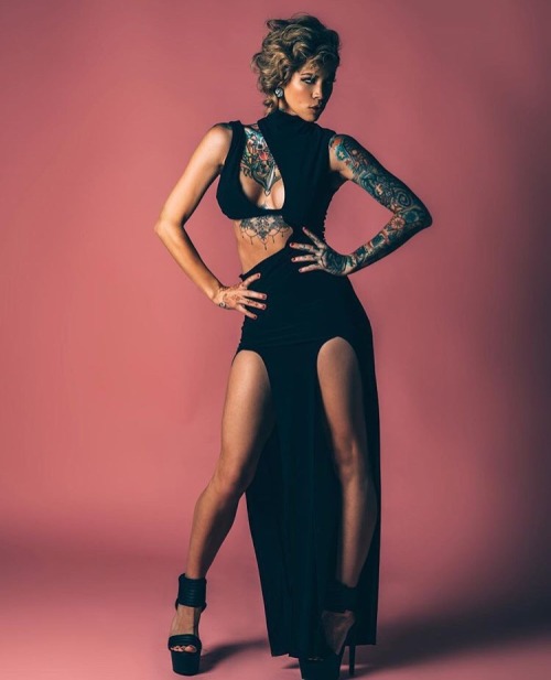 romanshowers: #InkedDoll