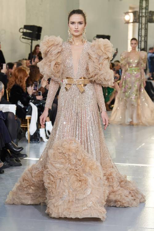 knittinganddrinkingtea: Elie Saab Haute Couture Spring 2020 Model: Melike Koenig