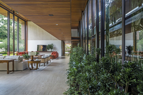 soleilglow:MLA House by Jacobsen Arquitetura // Jardim Paulistano, Brazil