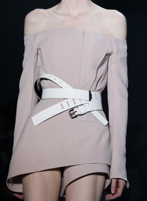 Haier Ackermann S/S 2015