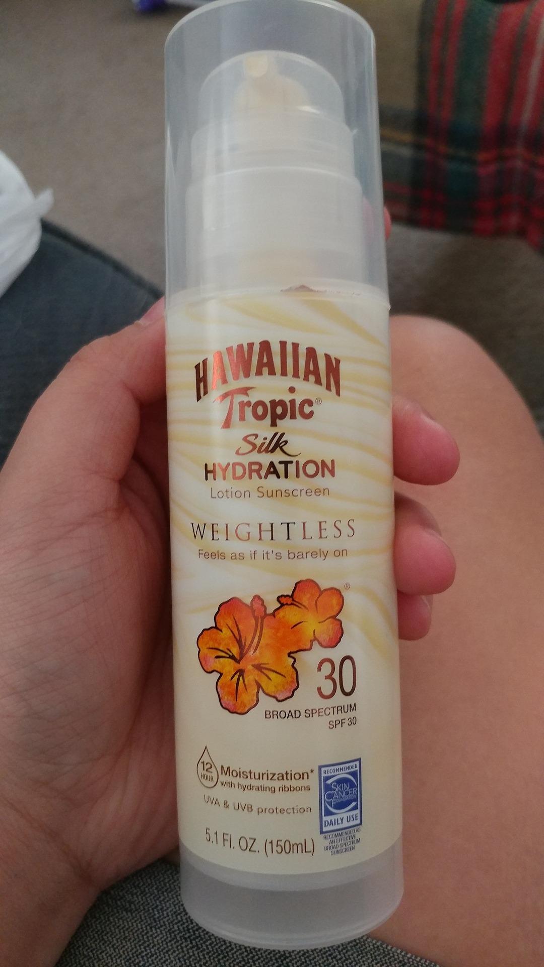 I bought this since I had a lot of heat exhaustion yesterday and this stufd is amazing😍