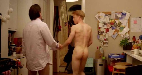 fameshowing:  Freddie Fox in Cucumber 