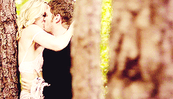 vd-gifs: Damon Salvatore - the klaroline shipper