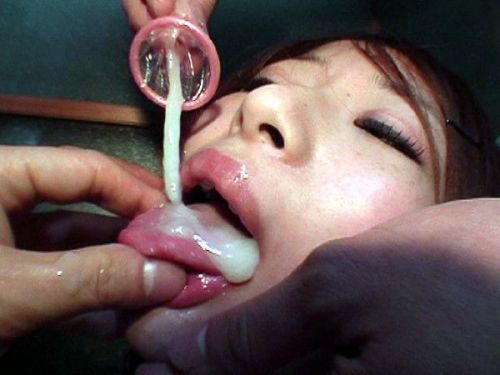 unabashedlovestudent:  Aren’t you glad she insisted on the condom?