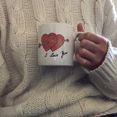 cafeblossoms: I love Sunday mornings  Ig: cafeblossoms