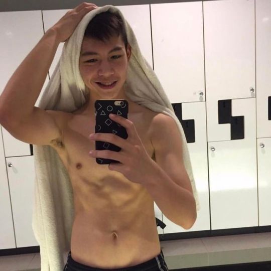 j-aime-asian-men:  Cute