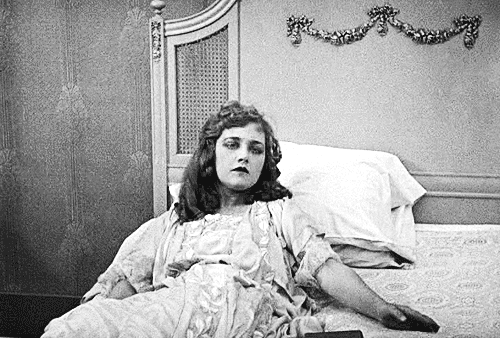 littlehorrorshop:  Mildred Davis sleepwalks in High and Dizzy, 1920 