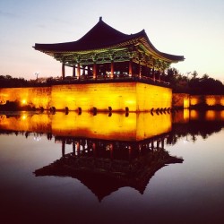 instagram:   Exploring the Historical Site of Anapji (안압지), South Korea For more photos and videos from Anapji, explore the 동궁과 월지 (안압지) / Anapji location page. Within the historical grounds of Gyeongju National Park in Gyeongju,